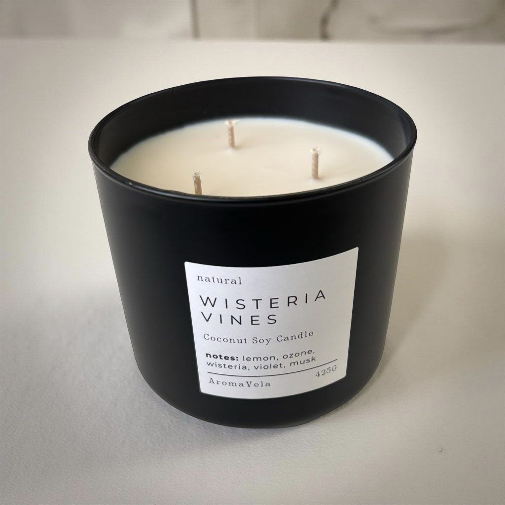 Wisteria Vines 15oz Candle